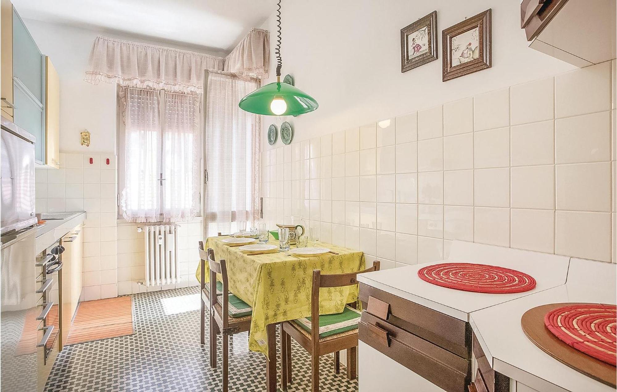Awesome Apartment In Rapallo Ge With Kitchen SantʼAnna Exterior foto
